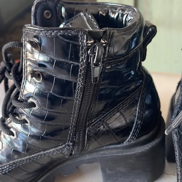 Steve Madden boots - Picture 4 of 8